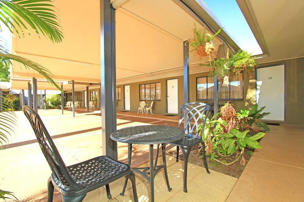 Rockhampton Palms Motor Inn Ngoại thất bức ảnh